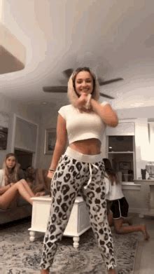 nude tiktok dancers|TikTokNude Gifs .